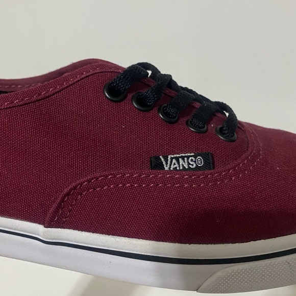 Vans burgundy Canvas Sneakers Classic Skate Style - Picture 5 of 9